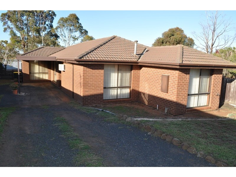 1 Bernborough Court, Bacchus Marsh VIC 3340