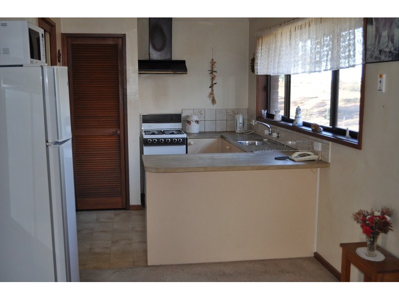 1 Bernborough Court, Bacchus Marsh VIC 3340