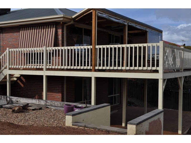 85 Underbank Boulevard, Bacchus Marsh VIC 3340