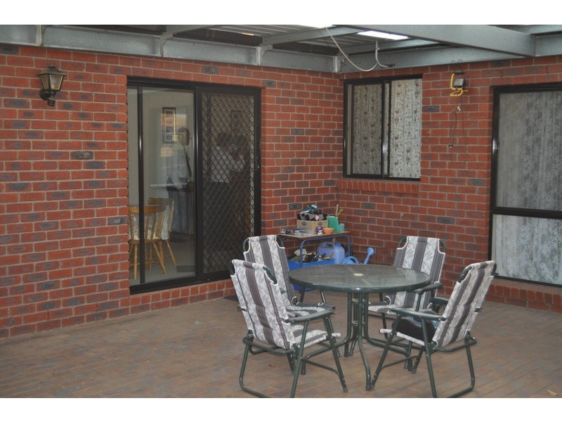 33 Clifton Drive, Bacchus Marsh VIC 3340