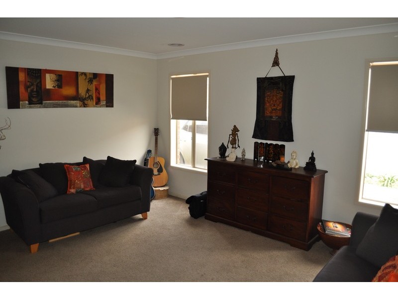 44 Grantleigh Drive, Bacchus Marsh VIC 3340