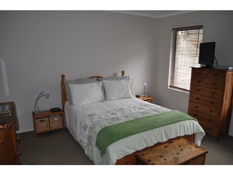 133 Holts Lane, Bacchus Marsh VIC 3340