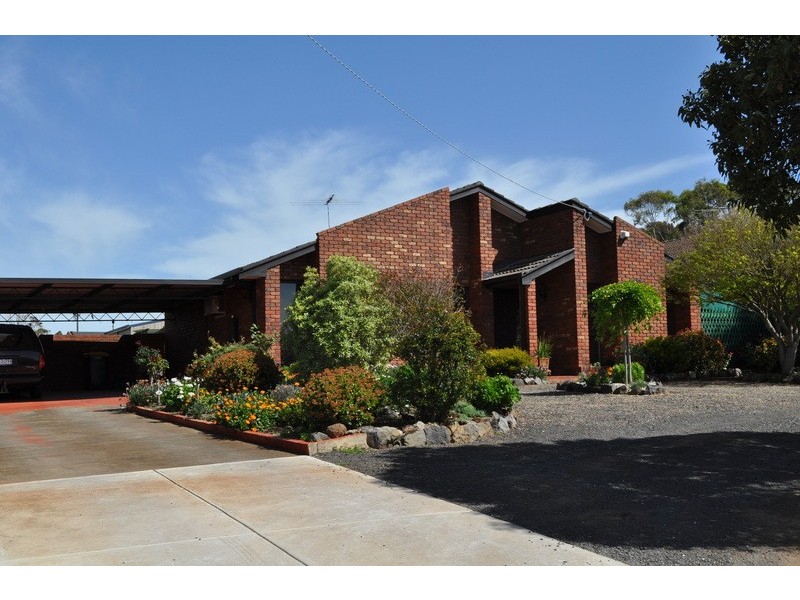 21 Moore Street, Bacchus Marsh VIC 3340