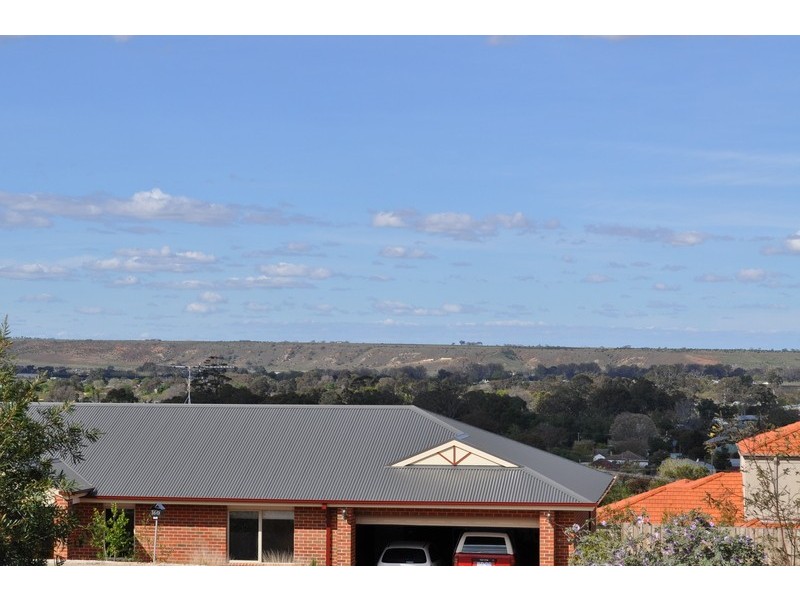 21 Moore Street, Bacchus Marsh VIC 3340