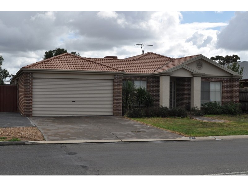 22 Holts Lane, Bacchus Marsh VIC 3340