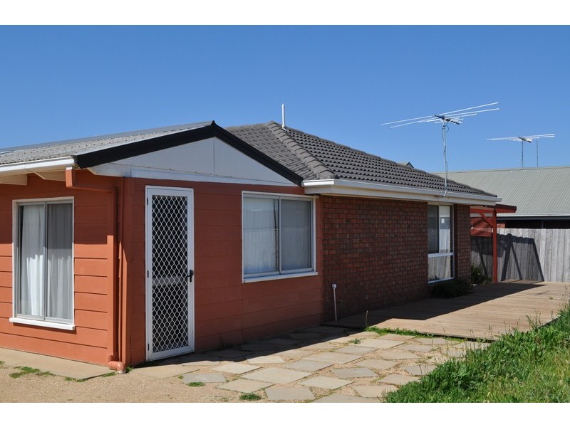 8 Darcy Street, Bacchus Marsh VIC 3340