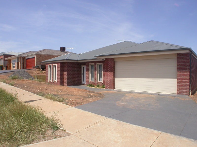 35 McCullagh Street, Bacchus Marsh VIC 3340