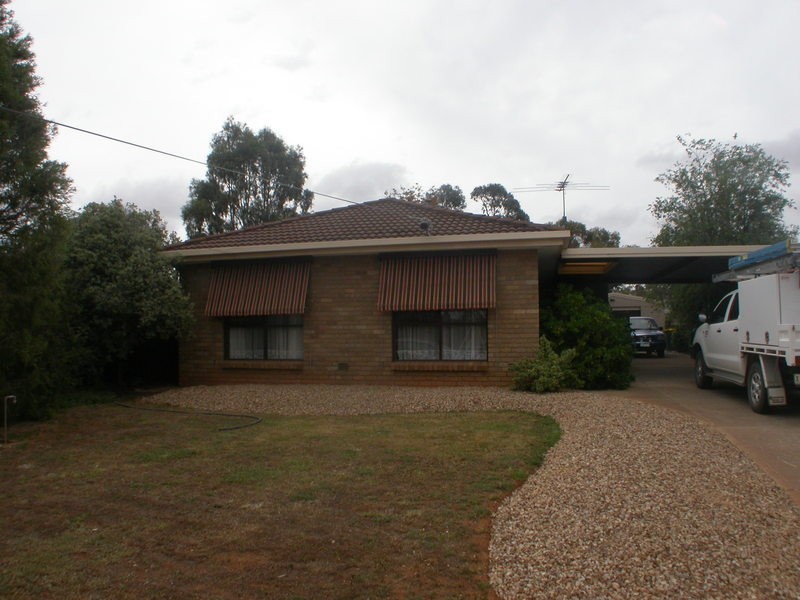 15 Beresford Crescent, Bacchus Marsh VIC 3340