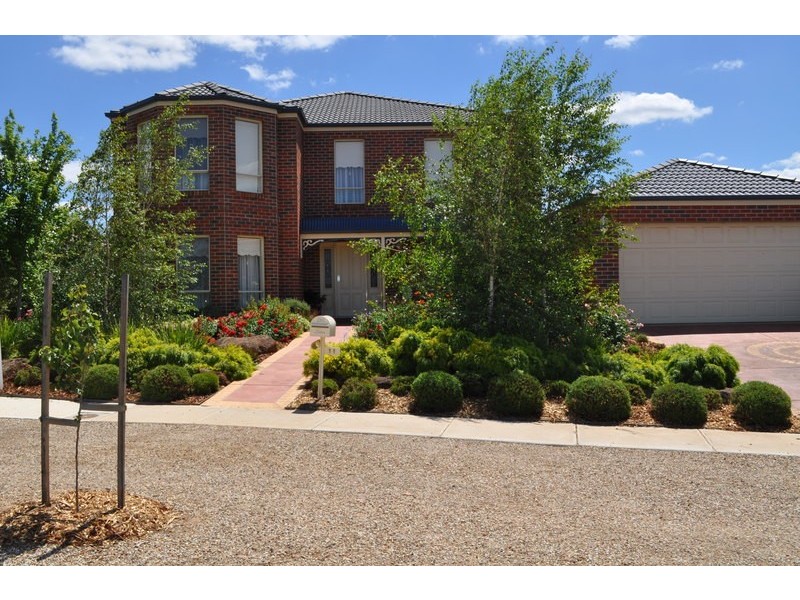 11 Hartley Court, Bacchus Marsh VIC 3340