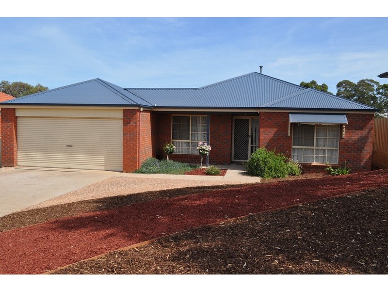 9 Wittick Street, Bacchus Marsh VIC 3340