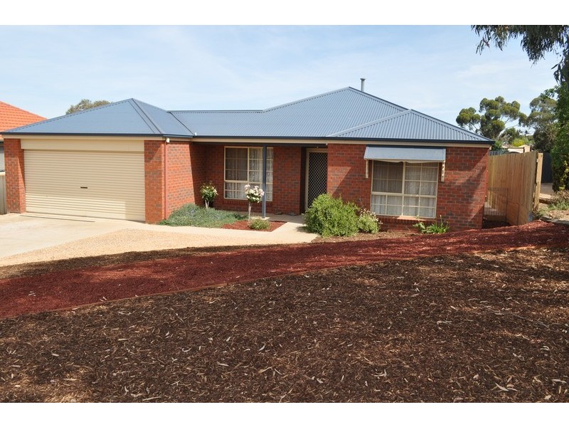 9 Wittick Street, Bacchus Marsh VIC 3340