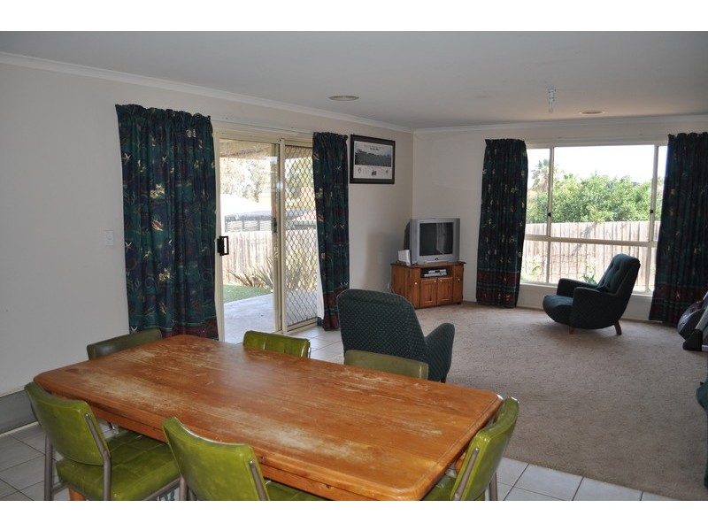 9 Wittick Street, Bacchus Marsh VIC 3340