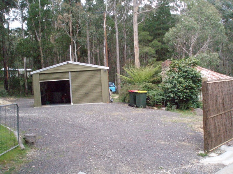 947 Greendale – Trentham Road, Blackwood VIC 3458