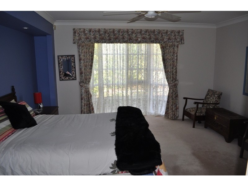 9 Quaille Court, Bacchus Marsh VIC 3340