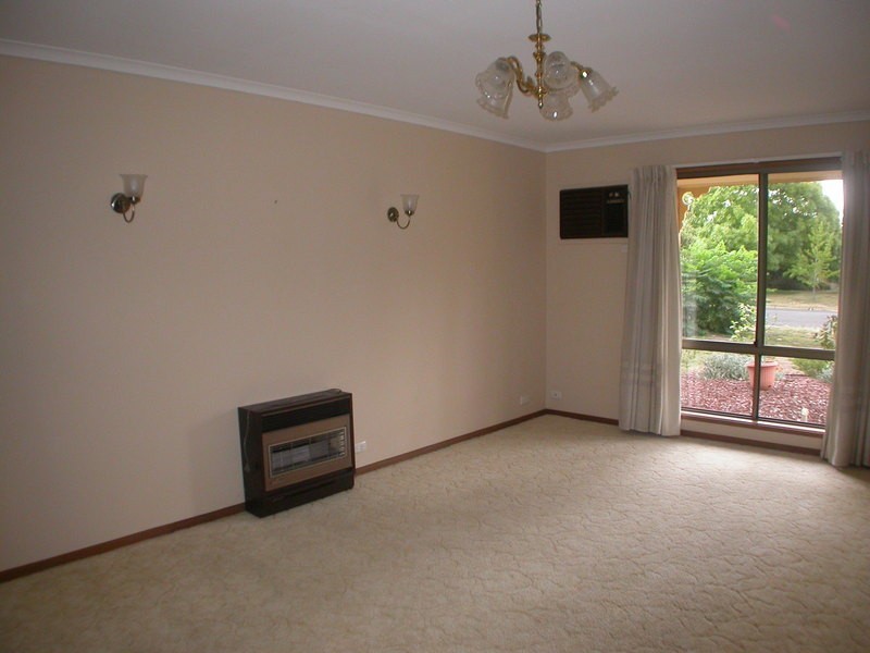 4/7-8 Shields Court, Bacchus Marsh VIC 3340