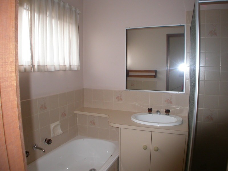 4/7-8 Shields Court, Bacchus Marsh VIC 3340