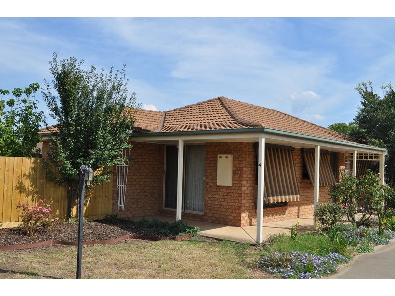 4/26 Simpson Street, Bacchus Marsh VIC 3340