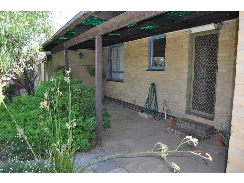 18 Fitzroy Street, Bacchus Marsh VIC 3340