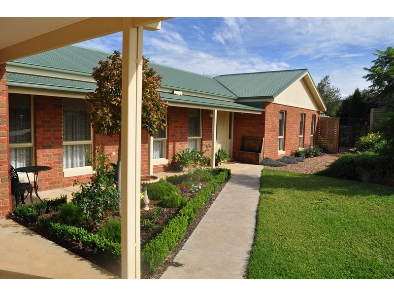 5 Bruce Court, Bacchus Marsh VIC 3340