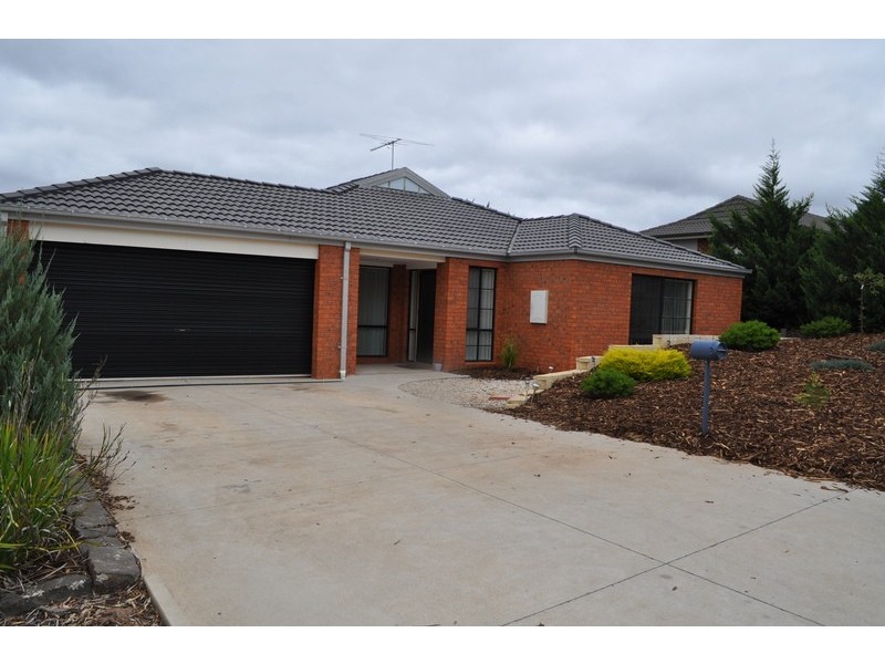 103 Wittick Street, Bacchus Marsh VIC 3340
