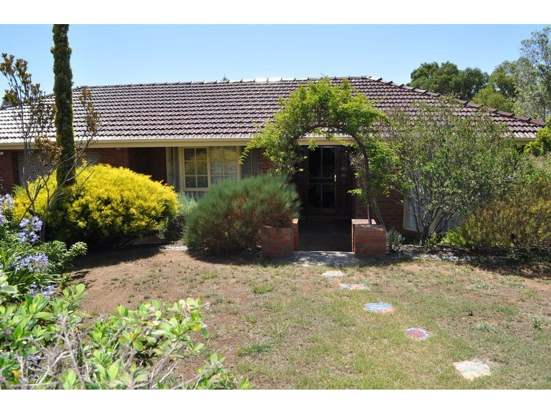 9 Quaille Court, Bacchus Marsh VIC 3340