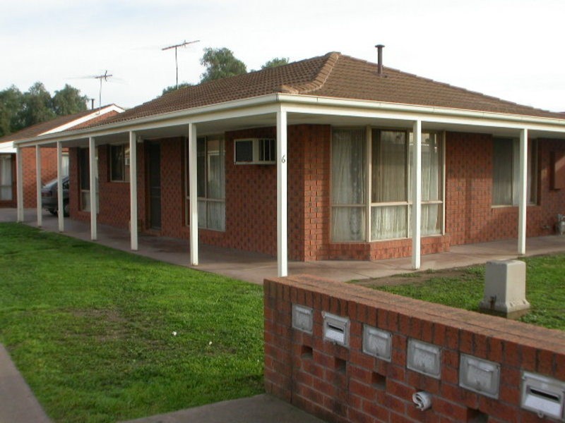 6/5 Graham Street, Bacchus Marsh VIC 3340