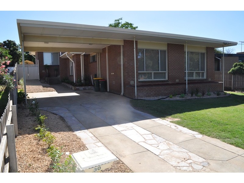 30 Malcolm Street, Bacchus Marsh VIC 3340