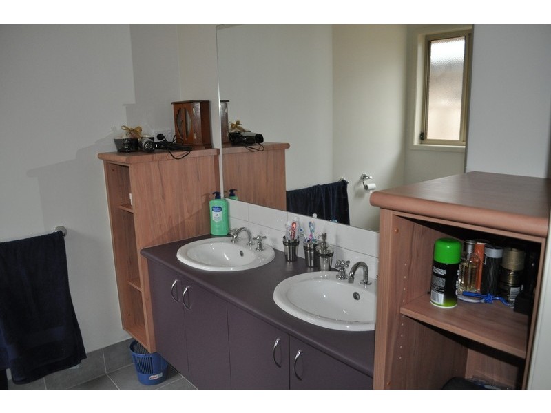 1 Ruby Place, Bacchus Marsh VIC 3340