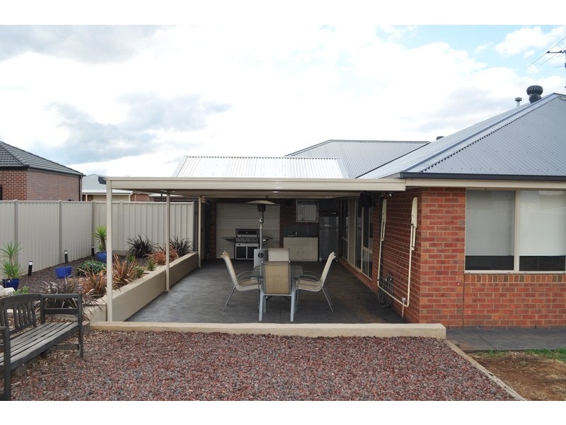 1 Ruby Place, Bacchus Marsh VIC 3340