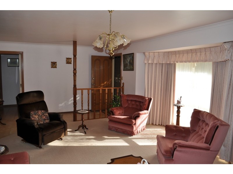 3/3 Manor Street, Bacchus Marsh VIC 3340