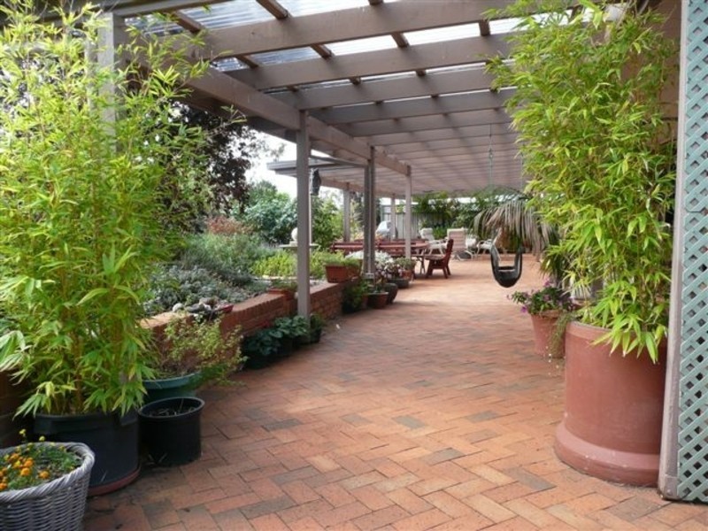7 Barry Street, Bacchus Marsh VIC 3340