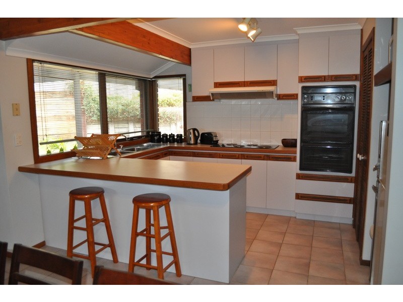 17 McLeod Drive, Bacchus Marsh VIC 3340