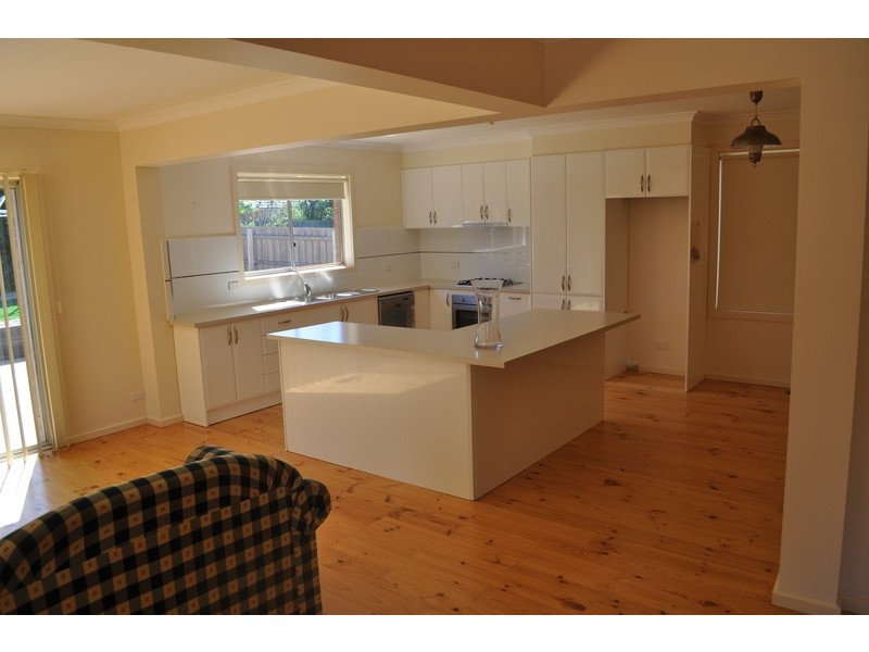 30 Malcolm Street, Bacchus Marsh VIC 3340