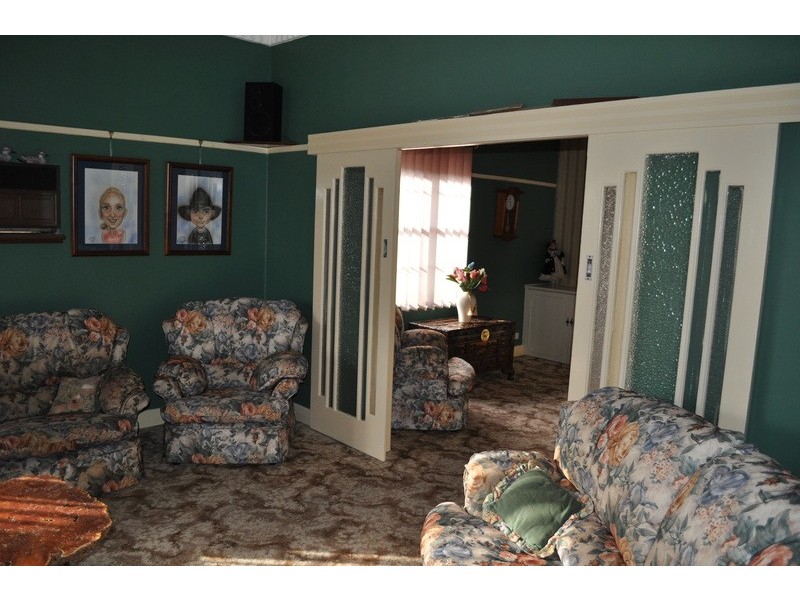 8 Fitzroy Street, Bacchus Marsh VIC 3340