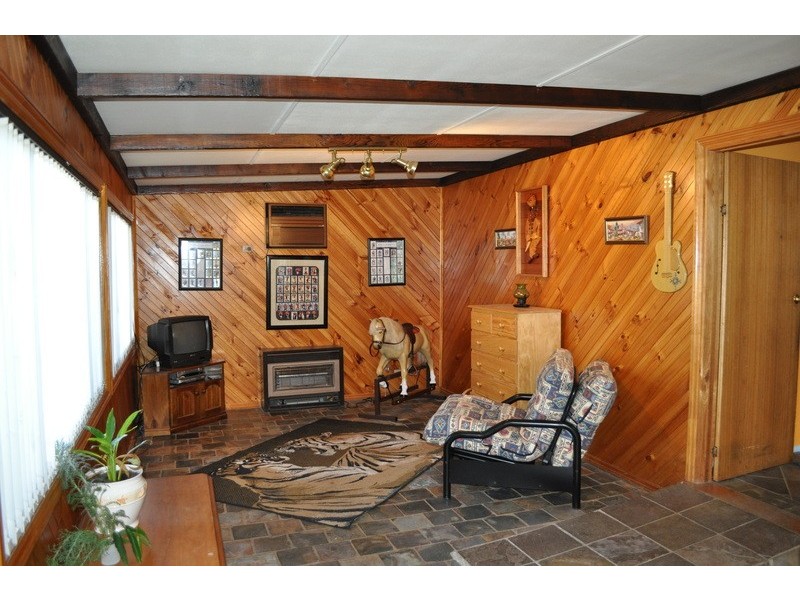 8 Fitzroy Street, Bacchus Marsh VIC 3340