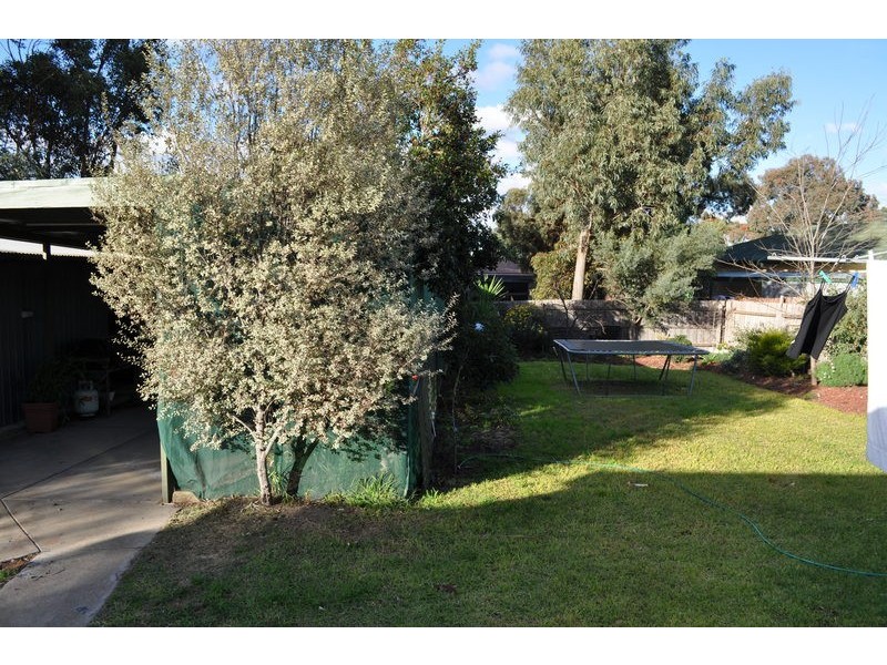 8 Fitzroy Street, Bacchus Marsh VIC 3340