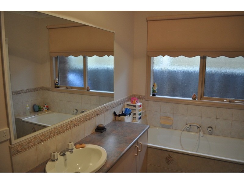 31 Dundas Street, Bacchus Marsh VIC 3340