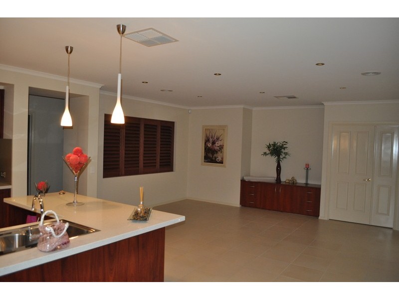 7 Lyon Place, Ballan VIC 3342