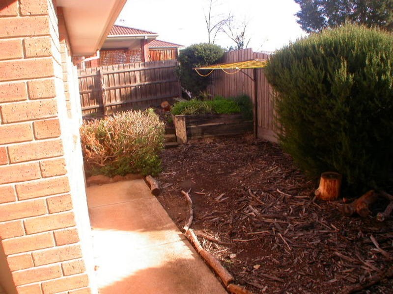 1/28 Labilliere Street, Bacchus Marsh VIC 3340