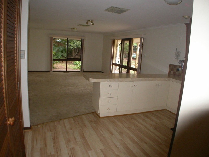 2 Margaret Drive, Bacchus Marsh VIC 3340