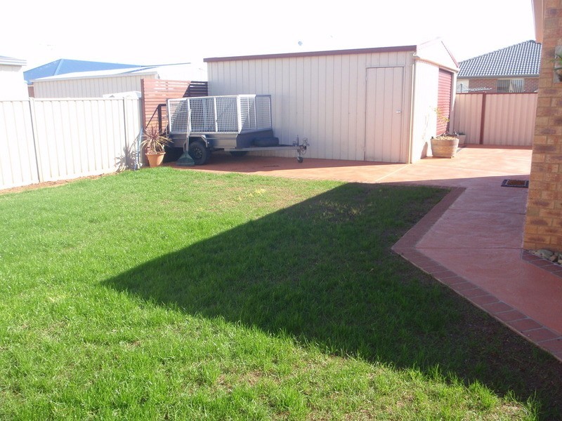 25 Leonard Drive, Bacchus Marsh VIC 3340