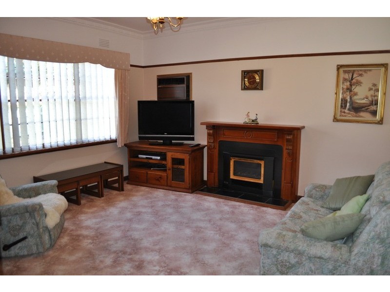 8 Turner Street, Bacchus Marsh VIC 3340