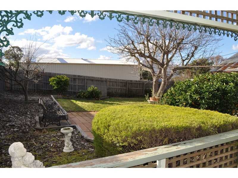 8 Turner Street, Bacchus Marsh VIC 3340