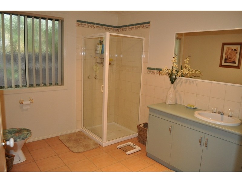 34 Cairns Drive, Bacchus Marsh VIC 3340