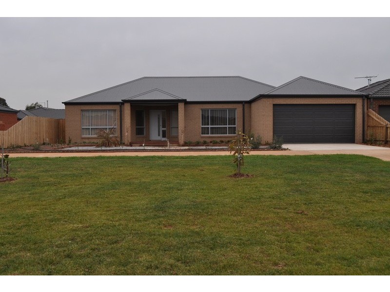4 Conn Court, Bacchus Marsh VIC 3340