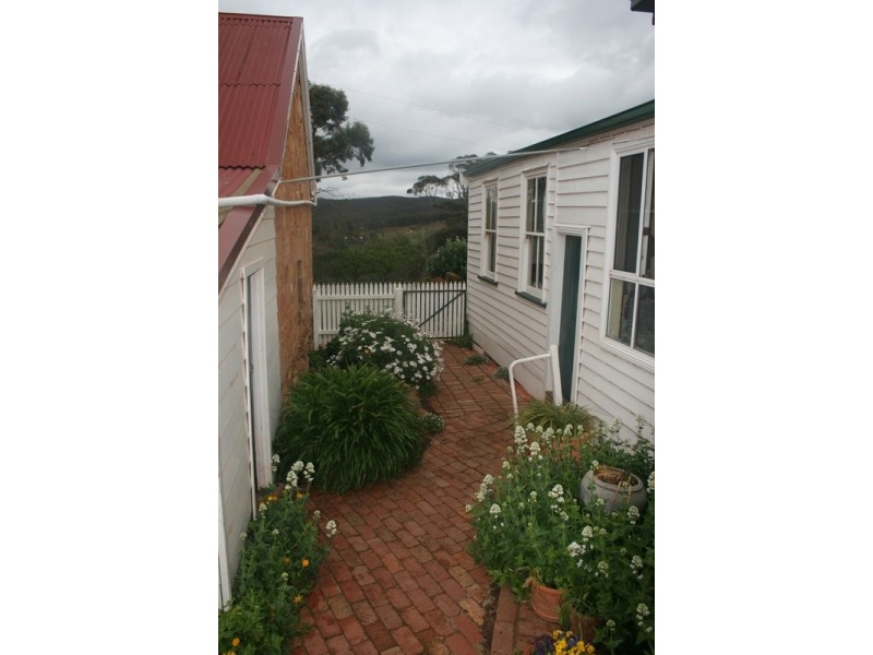 337 Swans Road, Bacchus Marsh VIC 3340