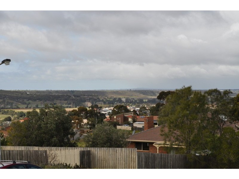 4 Carlogie Place, Bacchus Marsh VIC 3340