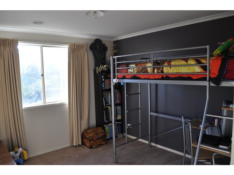 4 Riverbend Drive, Darley VIC 3340