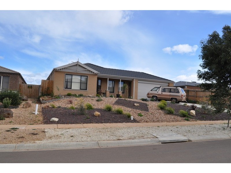 12 Silverdale Drive, Bacchus Marsh VIC 3340