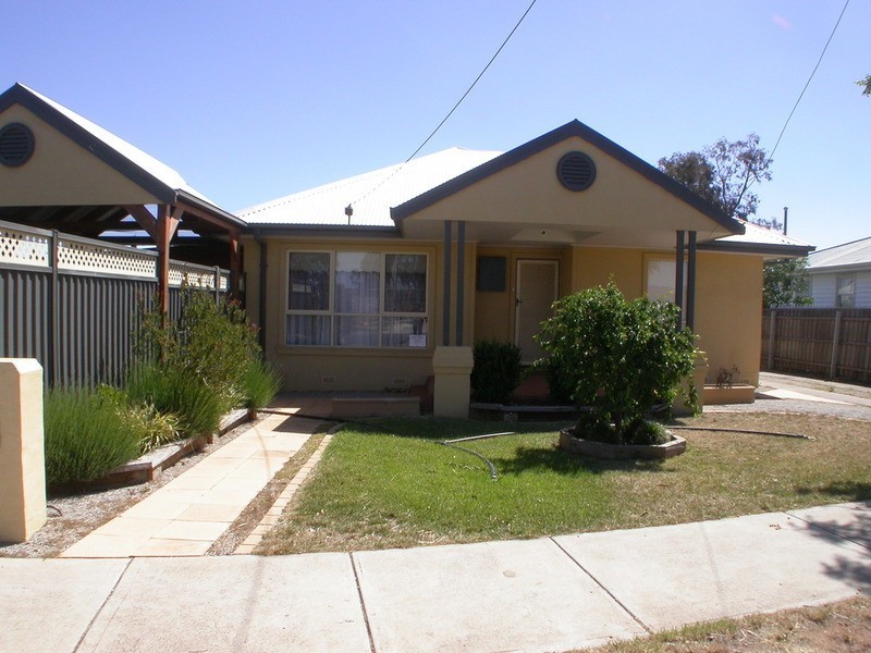 47 Young Street, Bacchus Marsh VIC 3340